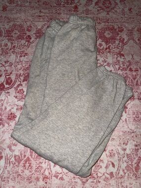Old Navy Heather Gray Jogger Sweatpants